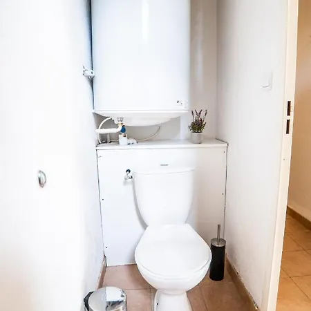 Jasse De Camargue: Family-friendly Retreat With Air Conditioning, 20 Minutes From Beach